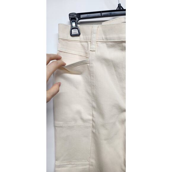 NWT Hudson Women's Utility Cargo Fashion Pants, Ecru, Size 30 Ankle, Mid-Rise - Picture 7 of 14